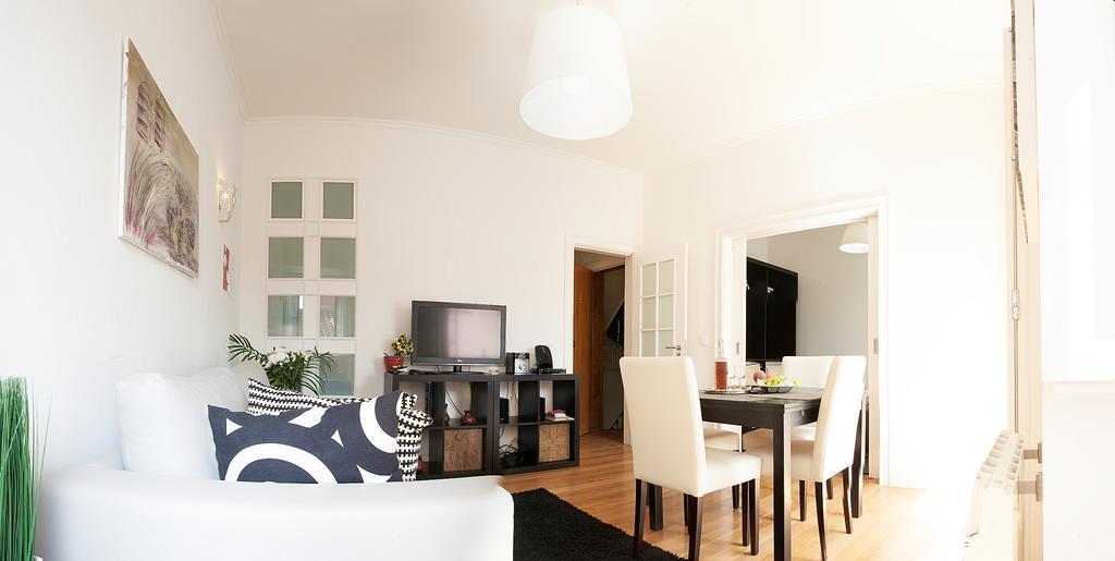 Downtown Apartments Bica Lisbon Exterior photo
