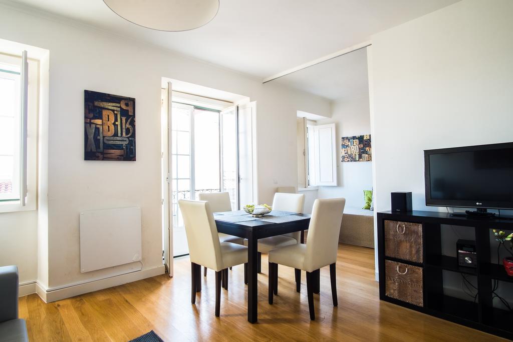 Downtown Apartments Bica Lisbon Exterior photo